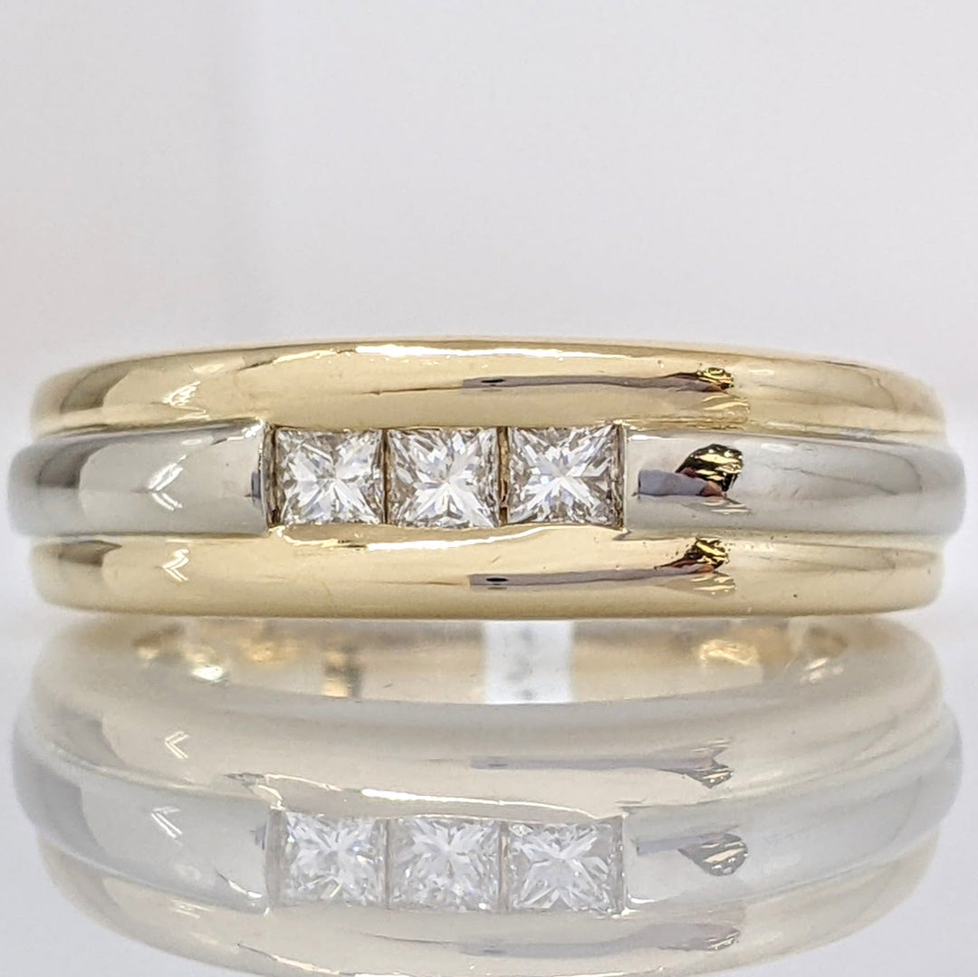 14K TWO-TONE .30 CARAT TOTAL WEIGHT SI2 G DIAMOND PRINCESS CUT (3) ESTATE CHANNEL BAND