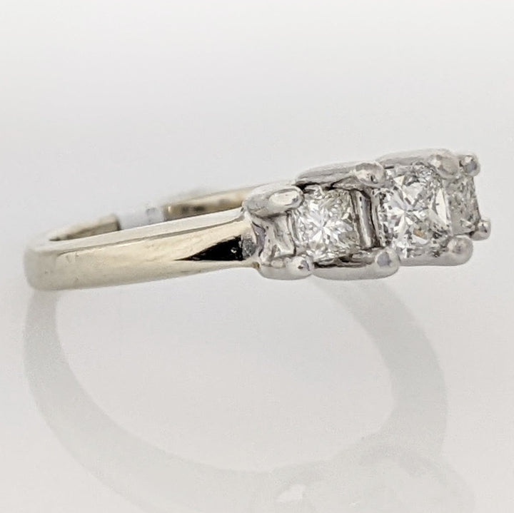 14K WHITE/PLATINUM .47 CARAT TOTAL WEIGHT I1 G DIAMOND PRINCESS CUT (3) TRINITY ESTATE RING 3.3 GRAMS