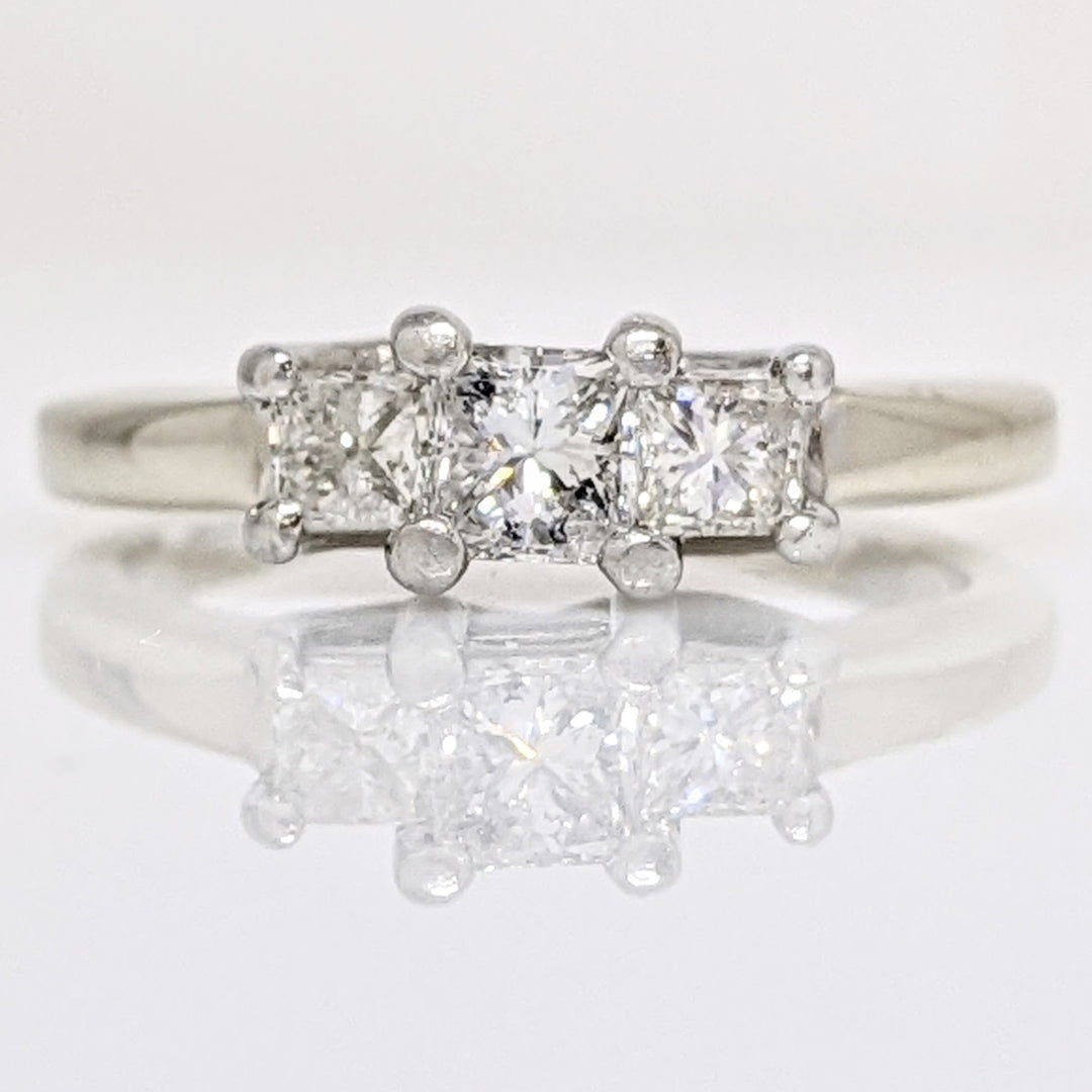 14K WHITE/PLATINUM .47 CARAT TOTAL WEIGHT I1 G DIAMOND PRINCESS CUT (3) TRINITY ESTATE RING 3.3 GRAMS