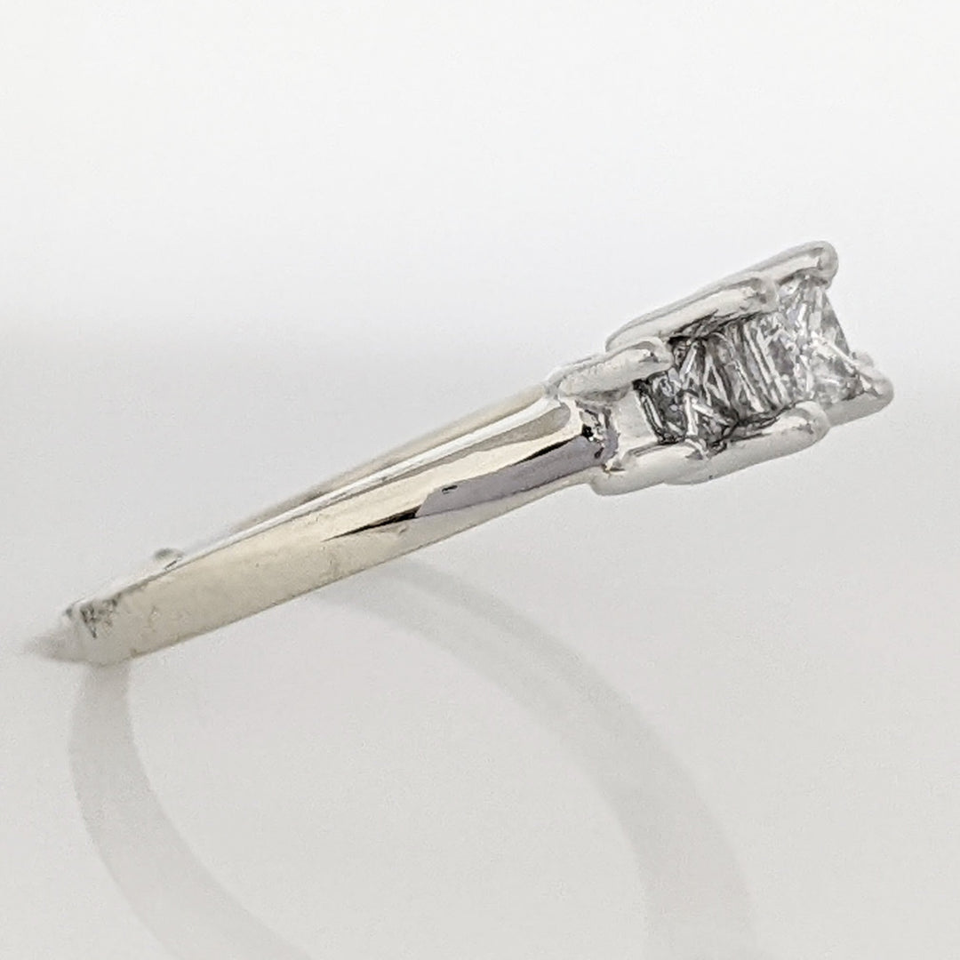 14K WHITE/PLATINUM .48 CARAT TOTAL WEIGHT SI2 H DIAMOND PRINCESS CUT (3) TRINITY ESTATE RING 3.9 GRAMS
