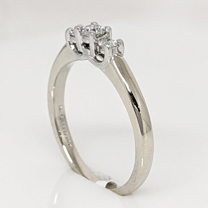 14K WHITE/PLATINUM .42 CARAT TOTAL WEIGHT I1 G DIAMOND ROUND (3) TRINITY ESTATE RING 3.4 GRAMS