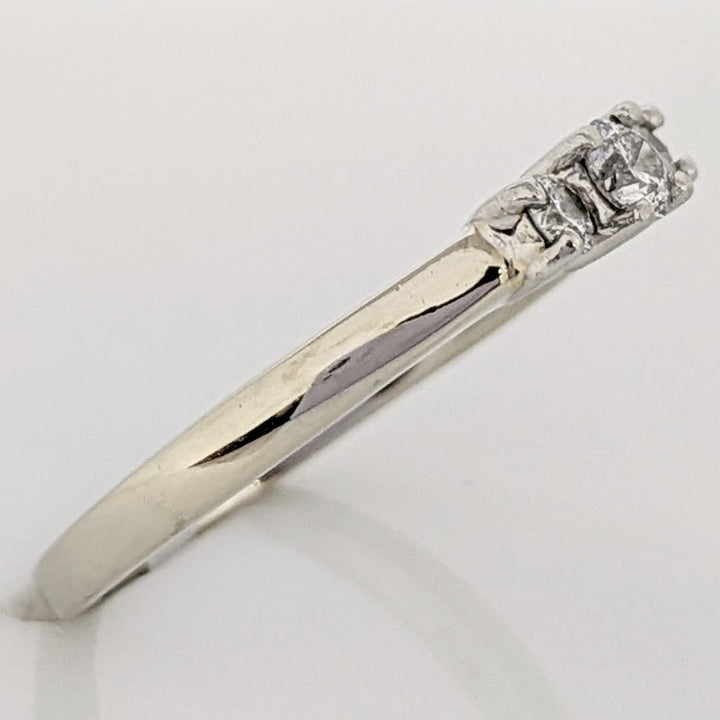 14K WHITE/PLATINUM .42 CARAT TOTAL WEIGHT I1 G DIAMOND ROUND (3) TRINITY ESTATE RING 3.4 GRAMS