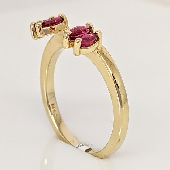 14K RUBY "A" MARQUISE (2) 2X4 (2) 5X1.5MM ESTATE WRAP 2.8 GRAMS