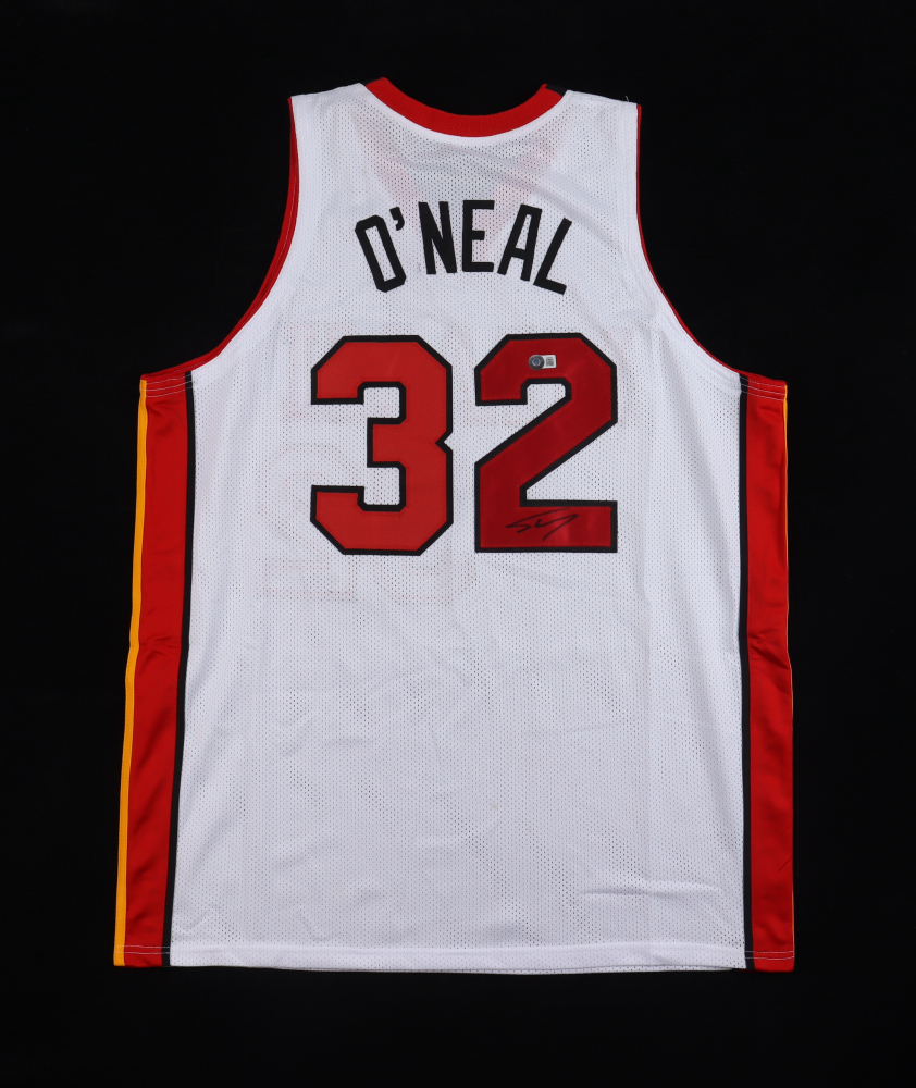 On-court 2024 style jersey. Everything is sewn on, size XL. Hand-signed by Shaquille