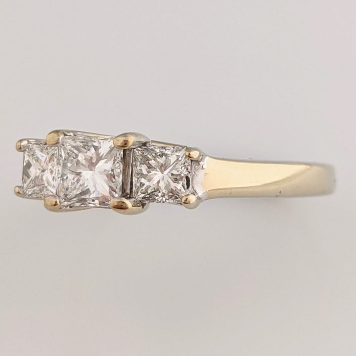 14K WHITE 1.01 CARAT TOTAL WEIGHT VS2 G DIAMOND PRINCESS CUT (3) ESTATE TRINITY RING 4.0 GRAMS