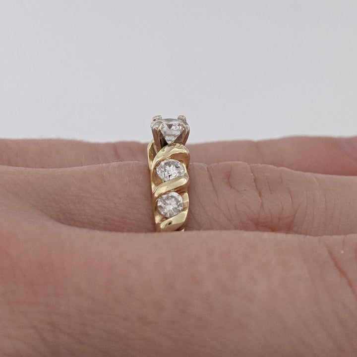 14K .63 CARAT TOTAL SI2-I1 I-J DIAMOND ROUND (5) SWIRL SIDES ESTATE RING 2.9 GRAMS