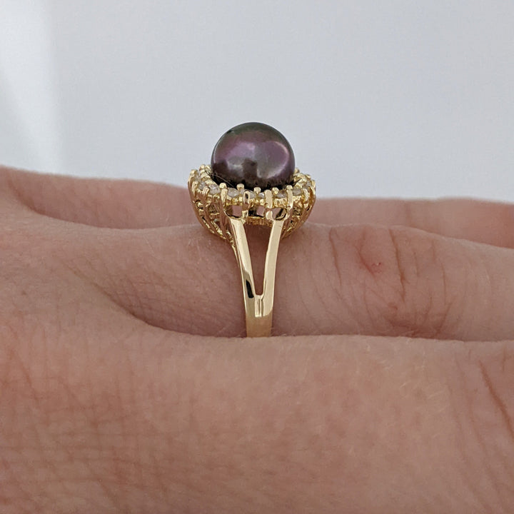 14K DYED PEARL ROUND 7MM WITH (18) MELEE ESTATE RING 2.1 GRAMS