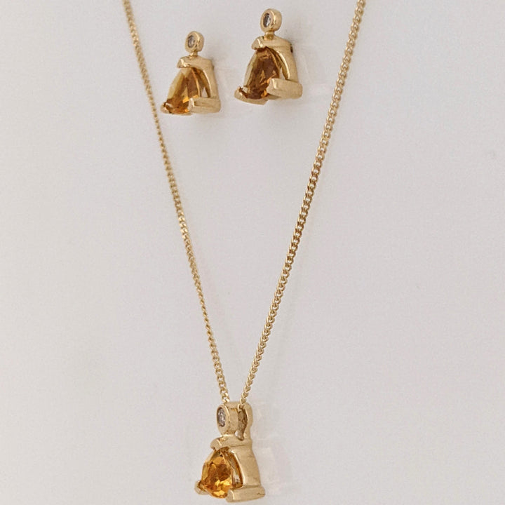 14K CITRINE TRILLION 5MM WITH (5) DIAMOND ESTATE RING/ EARRING/ PENDANT SET 4.9 GRAMS