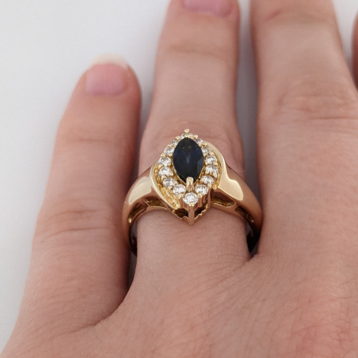 14K SAPPHIRE MARQUISE 4X8 WITH .28 DIAMOND TOTAL WEIGHT (14) ROUND ESTATE RING 4.6 GRAMS