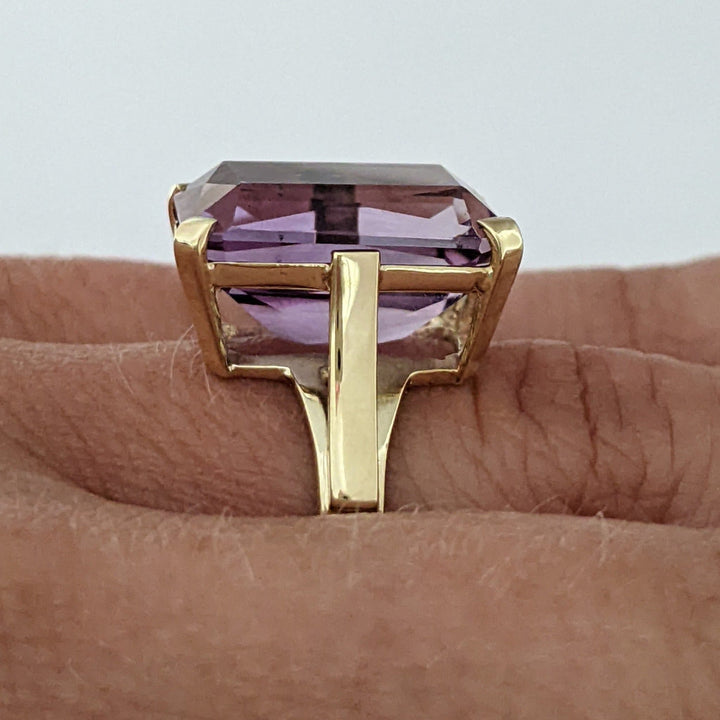 14K AMETHYST EMERALD CUT 10.5X14.5 ESTATE RING 4.9 GRAMS