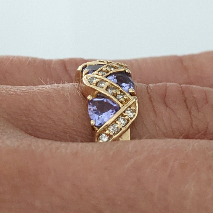 14K TANZANITE TRILLION (5) 4X4 WITH .24 CARAT TOTAL WEIGHT (24) ESTATE BAND 4.8 GRAMS