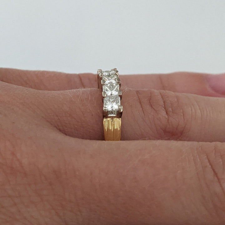 18K .95 CARAT TOTAL WEIGHT VS2 I-J DIAMOND PIRNCESS CUT (5) ESTATE BAND 3.9 GRAMS