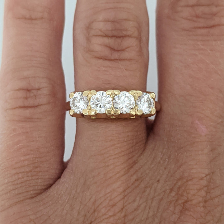 14K 1.04 CARAT TOTAL WEIGHT VS2 E-F DIAMOND ROUND (4) ESTATE BAND 3.9 GRAMS