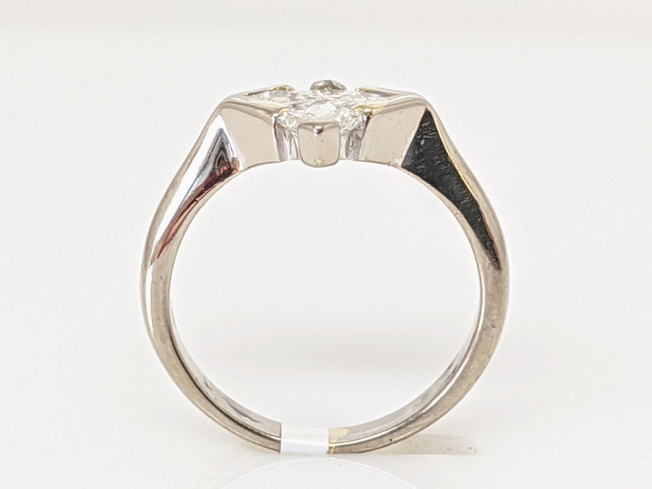 18K WHITE .68 CARAT TOTAL WEIGHT SI1 G DIAMOND PRINCESS CUT (4) INVISA SET ESTATE RING 2.9 GRAMS