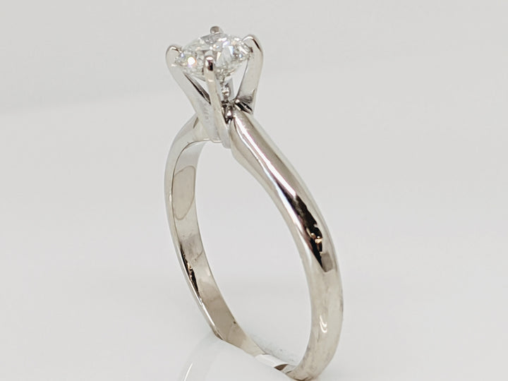 14K WHITE .50 CARAT TOTAL I1 J DIAMOND ROUND 4-PRONG SOLITAIRE ESTATE RING 2.2 GRAMS