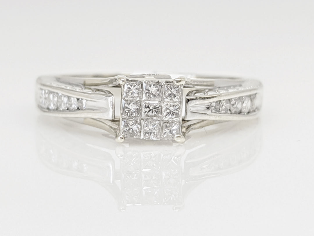 18K WHITE .48 CARAT TOTAL WEIGHT I1 G-H DIAMOND PRINCESS CUT (9) ROUND (10) ESTATE RING 2.8G