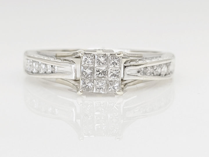 18K WHITE .48 CARAT TOTAL WEIGHT I1 G-H DIAMOND PRINCESS CUT (9) ROUND (10) ESTATE RING 2.8G