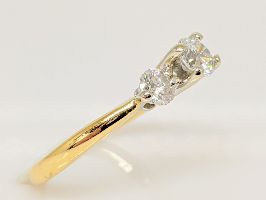 14K .53 CARAT TOTAL WEIGHT I1 F DIAMOND ROUND (3) TRINITY ESTATE RING 2.3 GRAMS