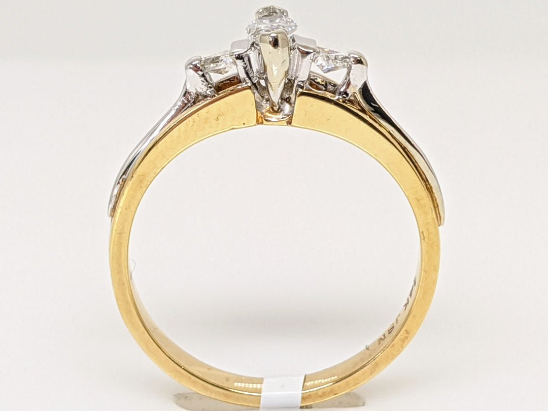 14K .30 CARAT TOTAL WEIGHT MARQUISE DIAMOND WITH (2) TRILLION CUT ESTATE RING 2.8 GRAMS