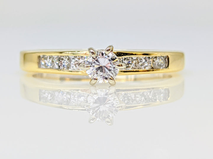 14K .41 CARAT TOTAL WEIGHT SI1 F DIAMOND ROUND (7) ESTATE RING 3.3 GRAMS