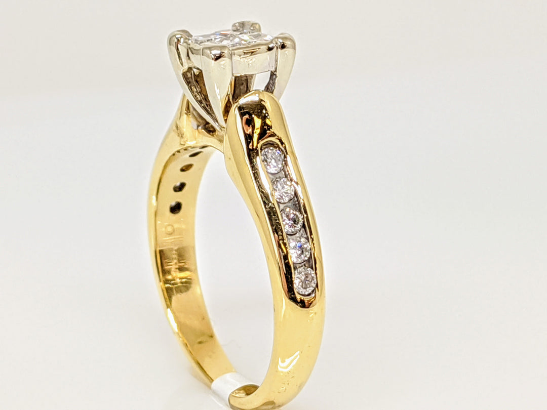14K .55 CARAT TOTAL WEIGHT I1 I DIAMOND PRINCESS CUT (4) ROUND (10) TENSION ESTATE RING 3.7 GRAMS