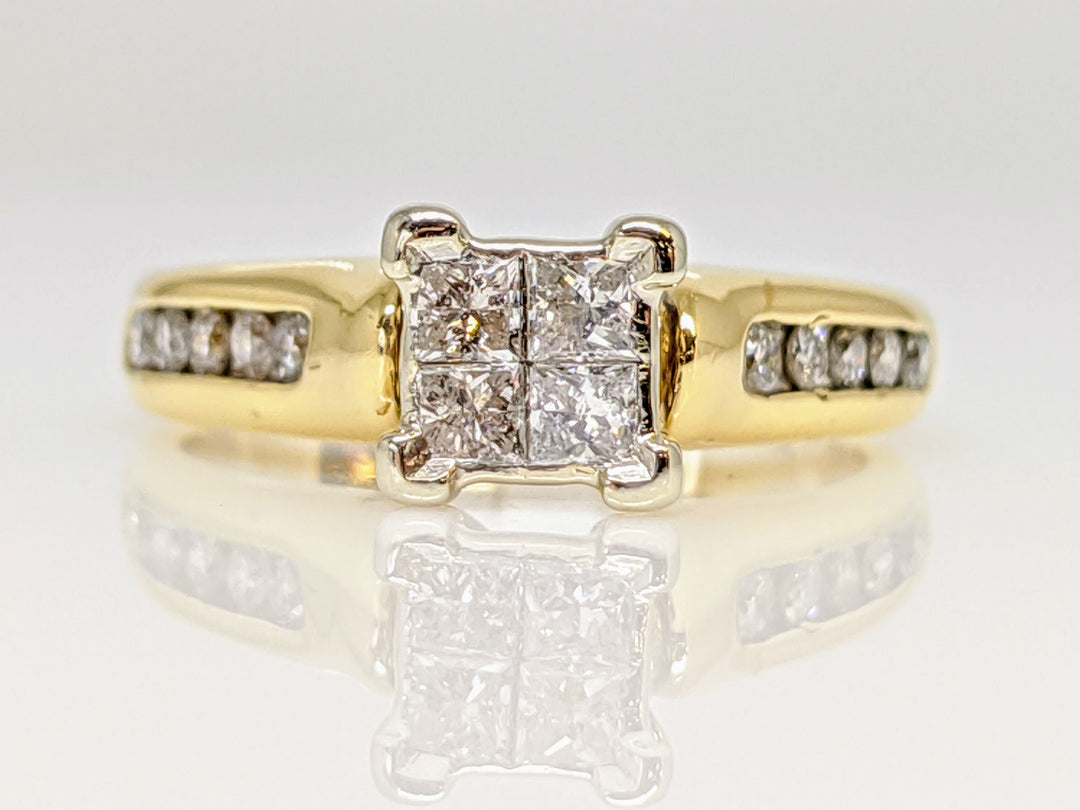14K .55 CARAT TOTAL WEIGHT I1 I DIAMOND PRINCESS CUT (4) ROUND (10) TENSION ESTATE RING 3.7 GRAMS