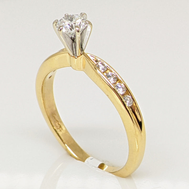 14K .33 CARAT TOTAL WEIGHT DIAMOND ROUND (9) ESTATE RING 2.2 GRAMS