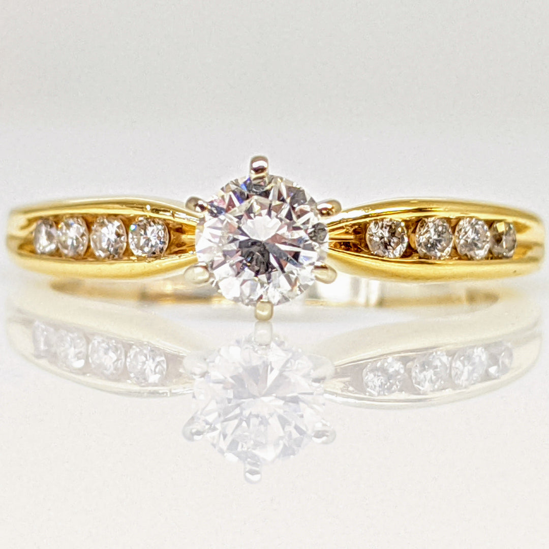 14K .33 CARAT TOTAL WEIGHT DIAMOND ROUND (9) ESTATE RING 2.2 GRAMS