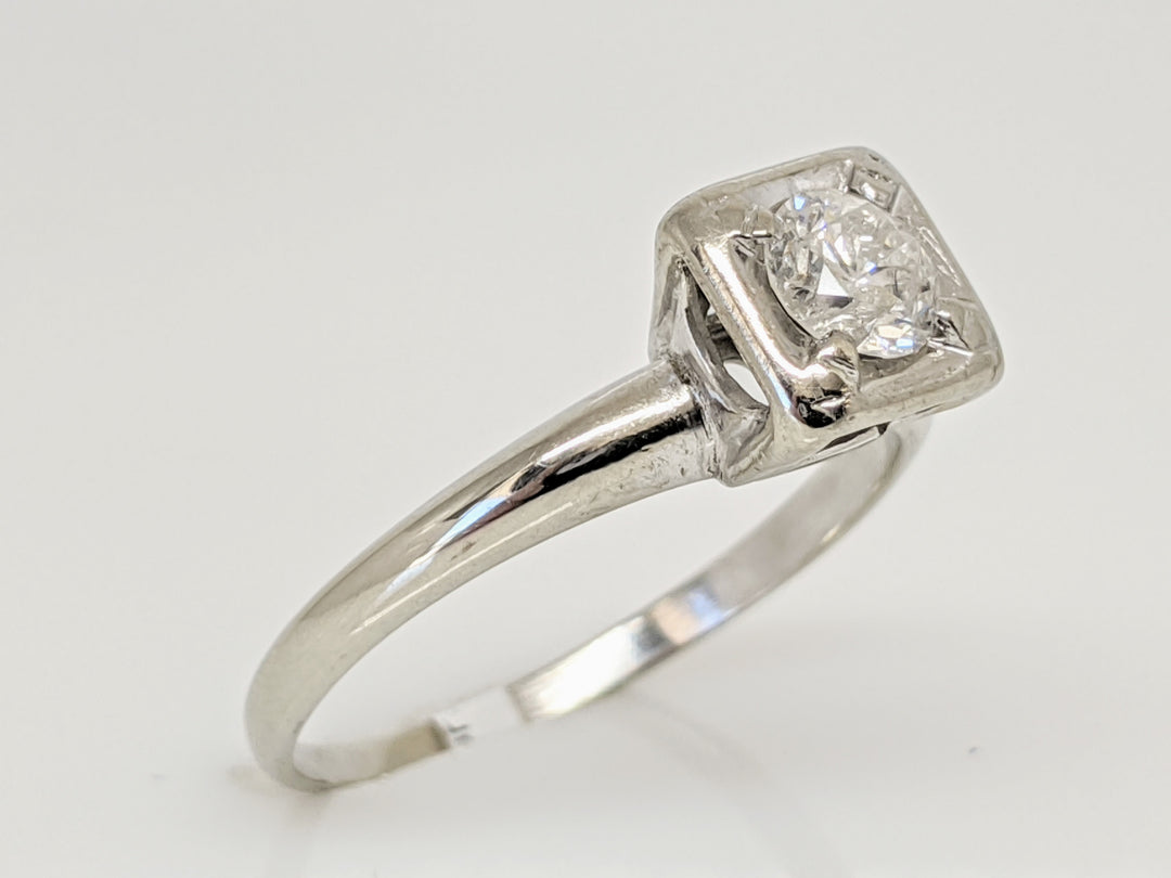14K WHITE .43 CARAT TOTAL I2 H DIAMOND ROUND SQUARE HEAD SOLITAIRE ESTATE RING 2.2 GRAMS