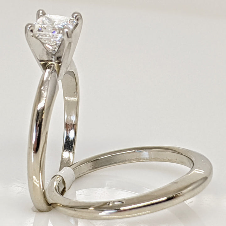 14K WHITE .51 CARAT TOTAL SI2 D DIAMOND PRINCESS CUT SOLITAIRE ESTATE RING WITH BAND
