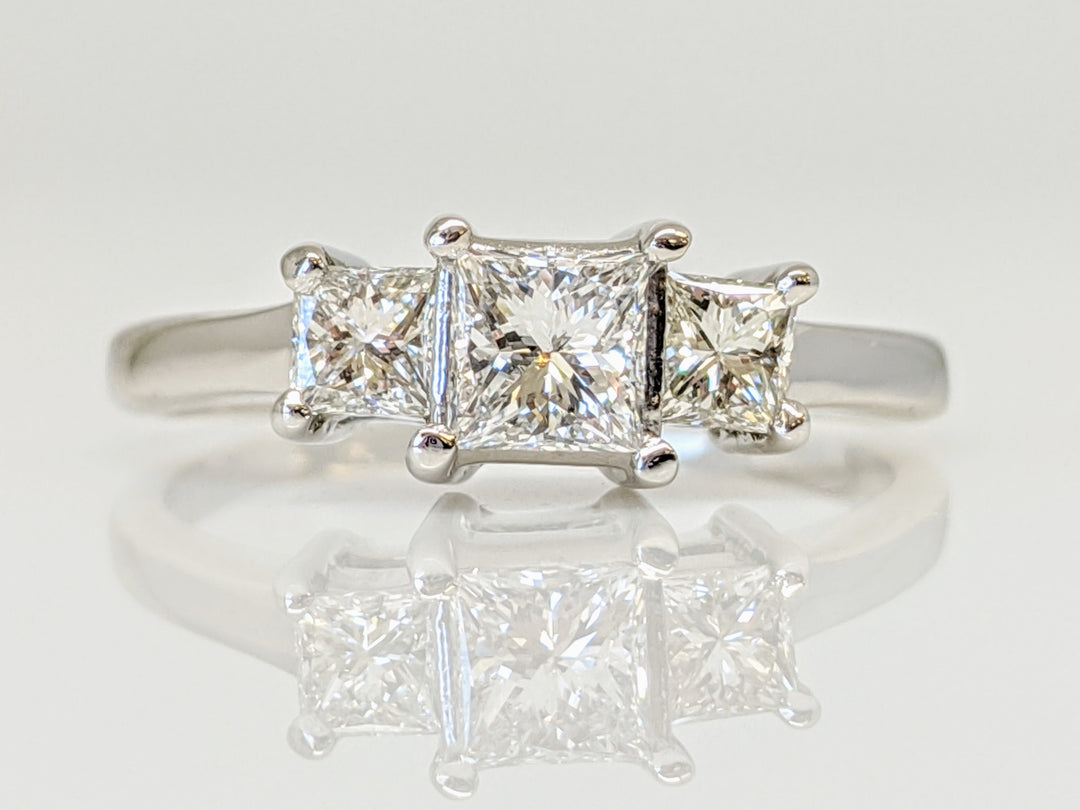 18K WHITE .82 CARAT TOTAL WEIGHT SI2 H DIAMOND PRINCESS CUT (3) ESTATE TRINITY RING 3.1 GRAMS