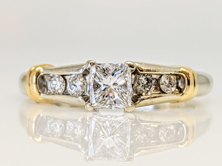 14K TWO-TONE .66 CARAT TOTAL WEIGHT SI1 I DIAMOND PRINCESS CUT WITH (4) ROUND ESTATE RING 3.6 GRAMS