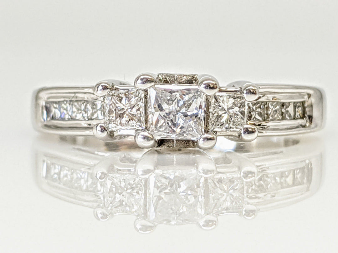 14K WHITE .75 CARAT TOTAL WEIGHT I1 G DIAMOND PRINCESS CUT (13) TRINITY ESTATE RING 3.3 GRAMS