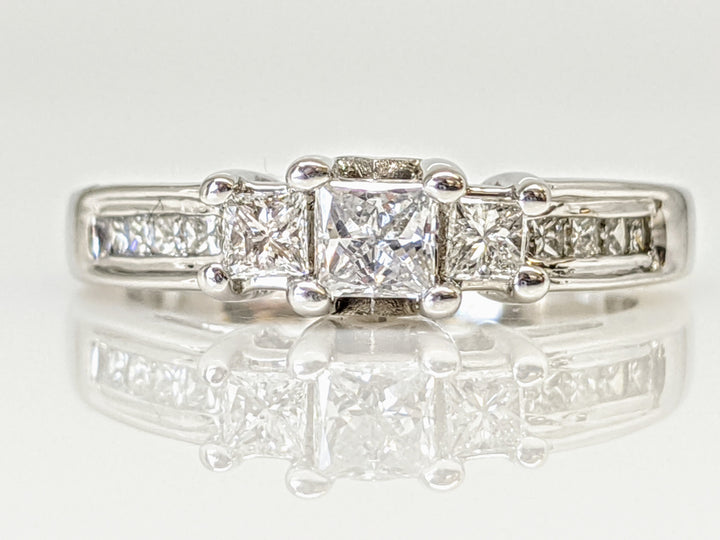 14K WHITE .75 CARAT TOTAL WEIGHT I1 G DIAMOND PRINCESS CUT (13) TRINITY ESTATE RING 3.3 GRAMS