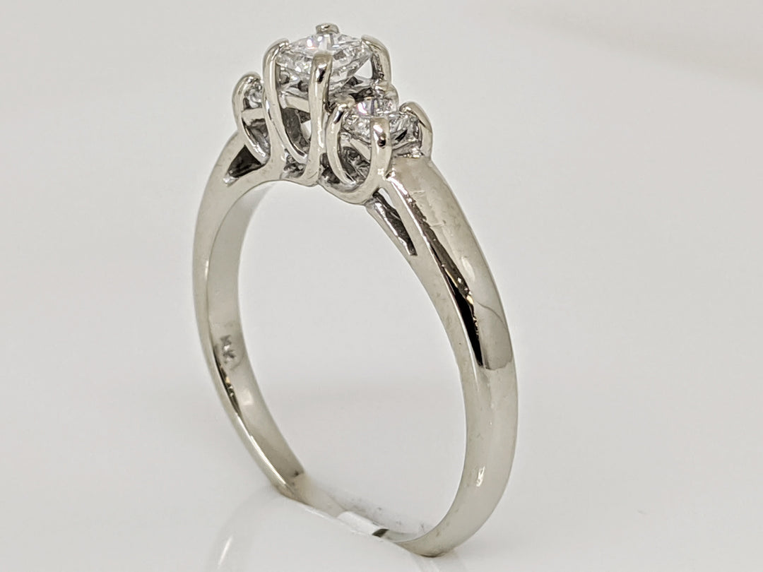 14K WHITE .44 CARAT TOTAL WEIGHT SI2 G DIAMOND ROUND (3) TRINITY ESTATE RING 2.7 GRAMS