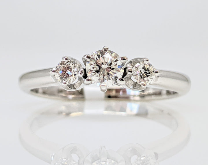 14K WHITE .30 CARAT TOTAL WEIGHT SI2 H DIAMOND ROUND (3) TRINITY ESTATE RING 2.2 GRAMS