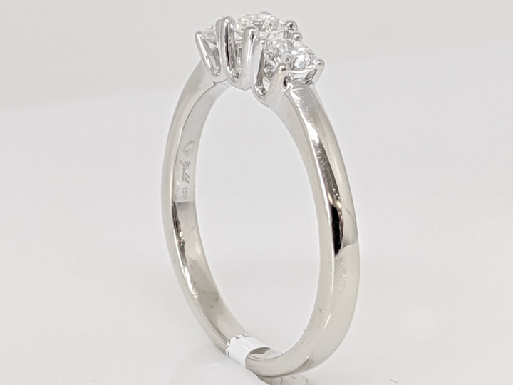 18K WHITE .48 CARAT TOTAL WEIGHT SI2 G DIAMOND ROUND (3) FOREVER MARK TRINITY ESTATE 3.3 GRAMS