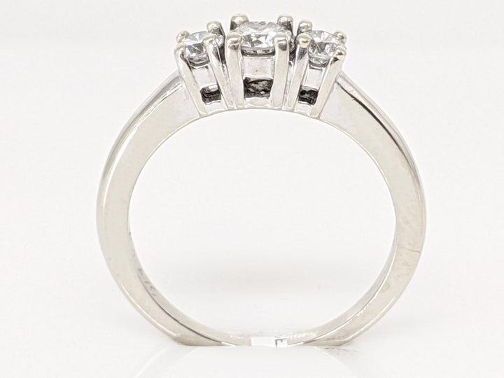 14K WHITE .47 CARAT TOTAL WEIGHT I1 I DIAMOND ROUND (3) TRINITY ESTATE RING 3.3 GRAMS