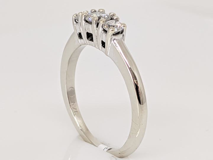 14K WHITE .47 CARAT TOTAL WEIGHT I1 I DIAMOND ROUND (3) TRINITY ESTATE RING 3.3 GRAMS