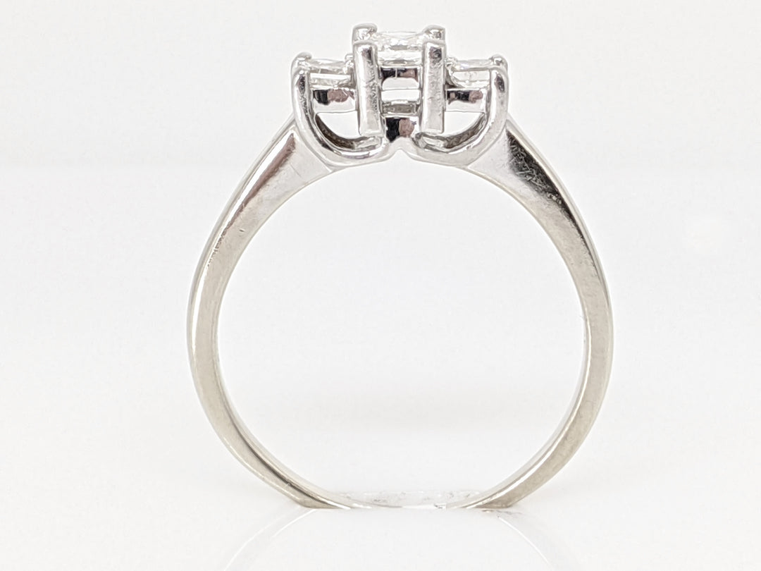 14K WHITE/PLATINUM .44 CARAT TOTAL WEIGHT I1 I DIAMOND PRINCESS CUT (3) TRINITY ESTATE RING 3.8 GRAMS
