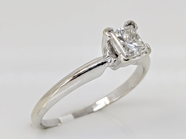 14K WHITE .47 CARAT TOTAL SI2 I DIAMOND PRINCESS CUT SOLITAIRE ESTATE RING 1.7 GRAMS