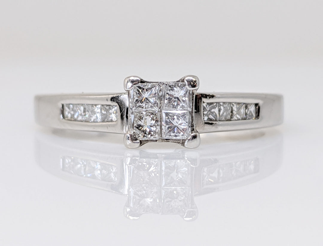 14K WHITE .72 CARAT TOTAL WEIGHT I1 I DIAMOND PRINCESS CUT (12) TENSION ESTATE RING 4.7 GRAMS