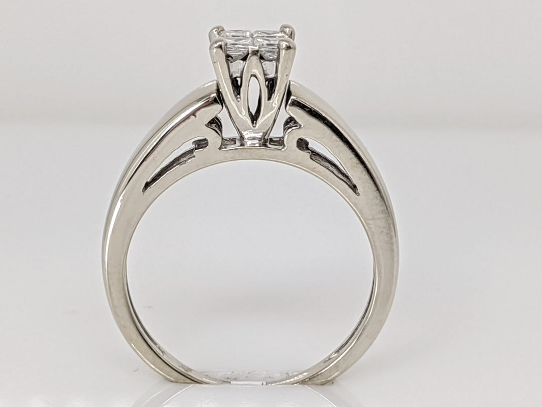 14K WHITE .36 CARAT TOTAL WEIGHT SI1 G DIAMOND PRINCESS CUT (4) ESTATE RING 2.9 GRAMS