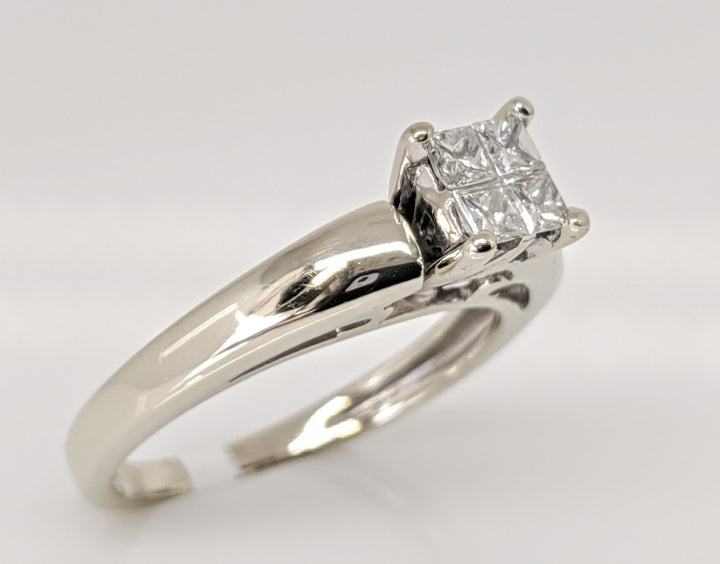 14K WHITE .36 CARAT TOTAL WEIGHT SI1 G DIAMOND PRINCESS CUT (4) ESTATE RING 2.9 GRAMS