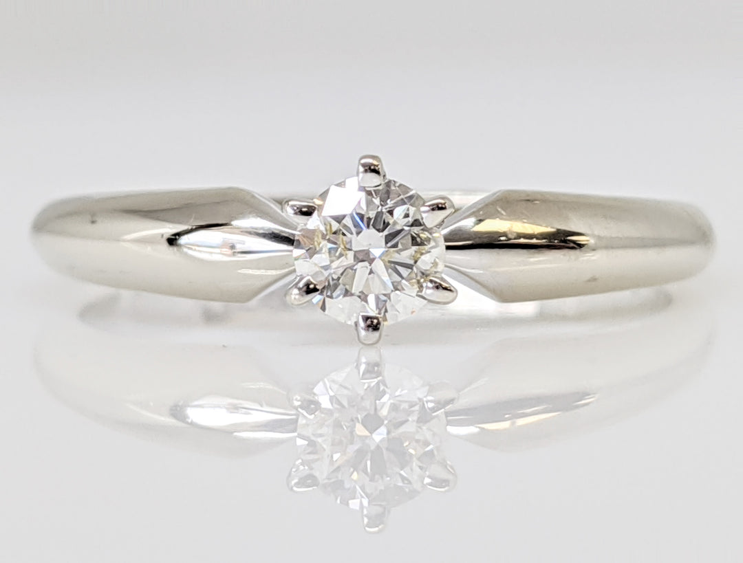 14K WHITE .24 CARAT TOTAL I1 I DIAMOND ROUND SOLITAIRE ESTATE RING 2.2 GRAMS