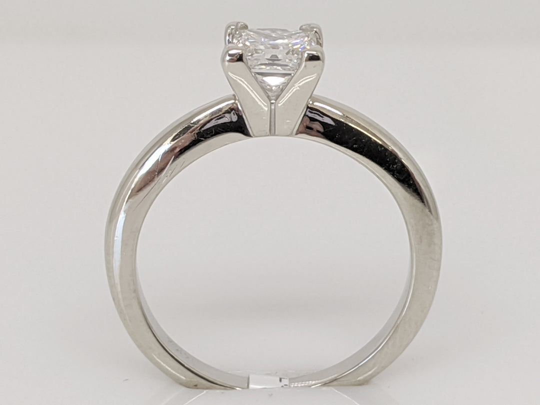14K WHITE .66 CARAT TOTAL VS2 F DIAMOND PRINCESS CUT SOLITAIRE ESTATE RING 2.9 GRAMS