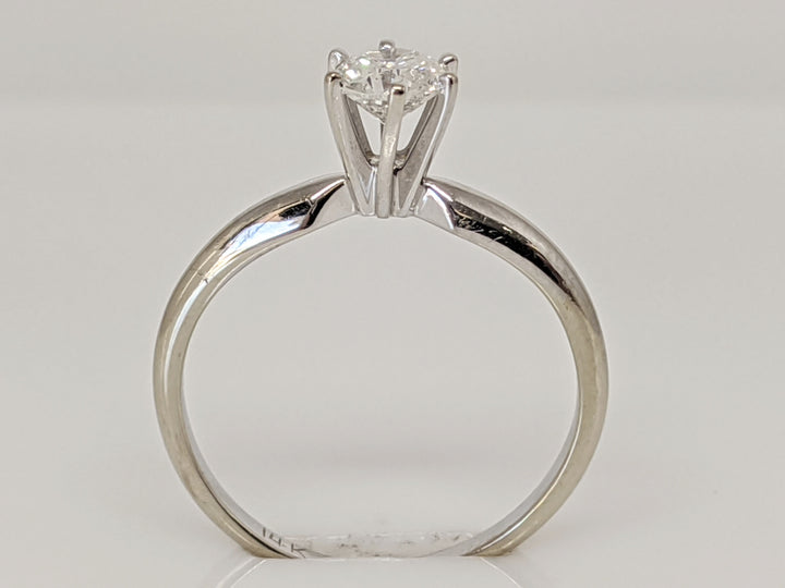 14K WHITE .42 CARAT TOTAL I1 E DIAMOND ROUND 6-PRONG SOLITARE ESTATE RING 1.7 GRAMS