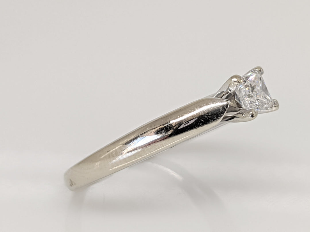 14K WHITE .37 CARAT TOTAL WEIGHT I1 E DIAMOND PRINCESS CUT RAISED SHANK SOLITAIRE ESTATE RING 4.5 GRAMS