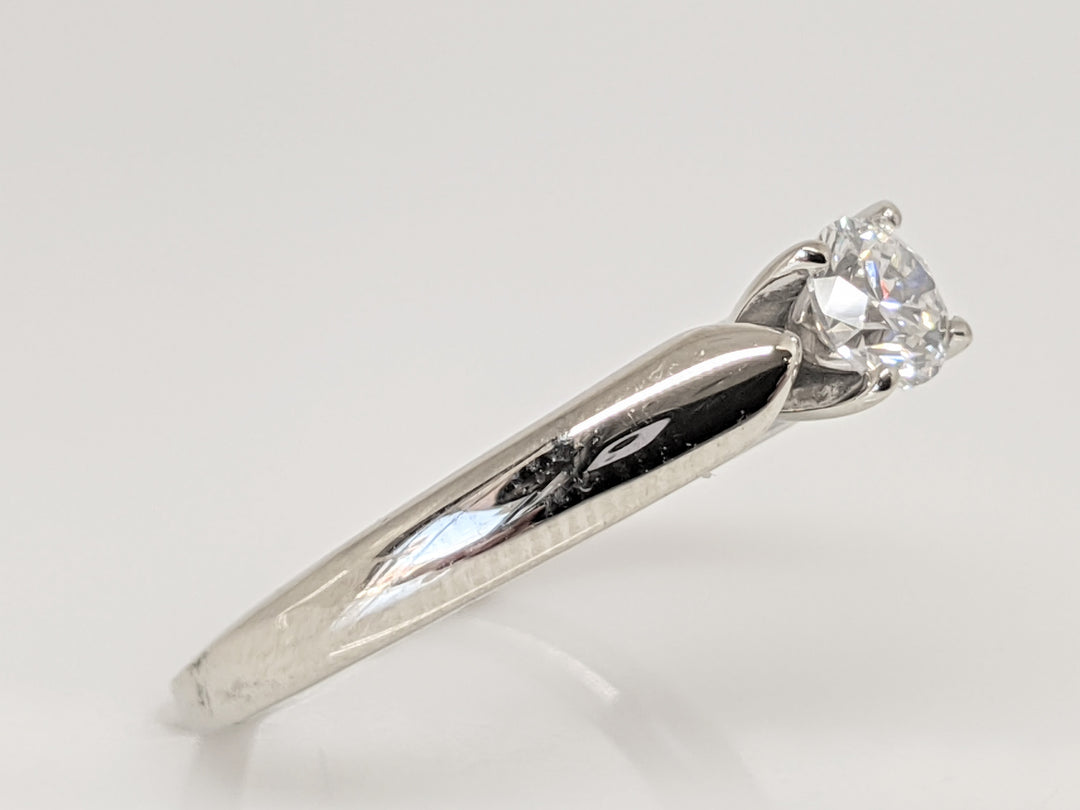 14K WHITE .33 CARAT TOTAL SI1 G DIAMOND ROUND RAISED SHANK SOLITAIRE ESTATE RING 4.1 GRAMS
