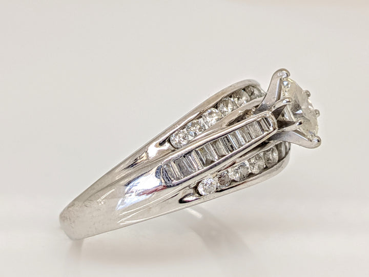 14K WHITE 1.00 CARAT TOTAL WEIGHT I1 F DIAMOND (1) MARQUISE WITH (2) BAGUETTE (18) ROUND MELEE ESTATE RING 4.7 GRAMS